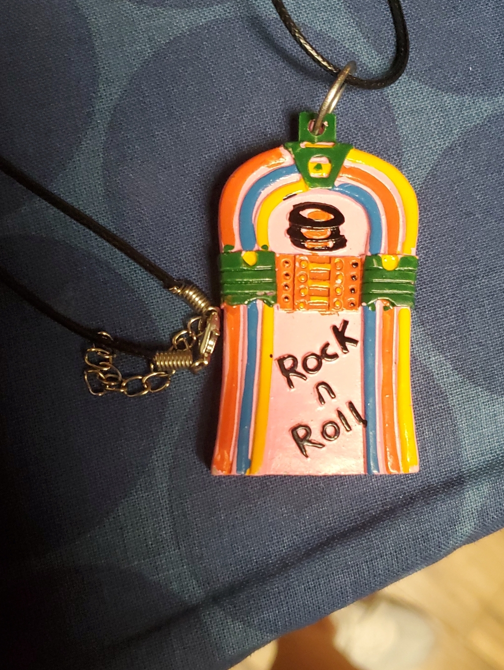 Rock and roll jukebox necklace